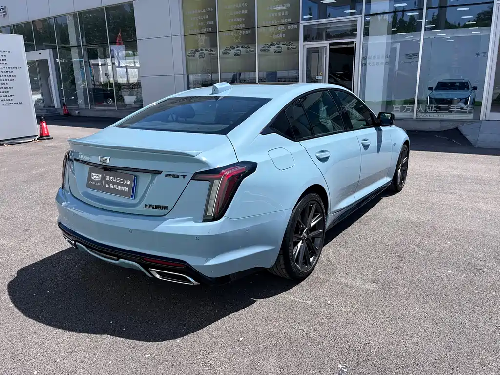 Cadillac CT5 2025 — фото 14