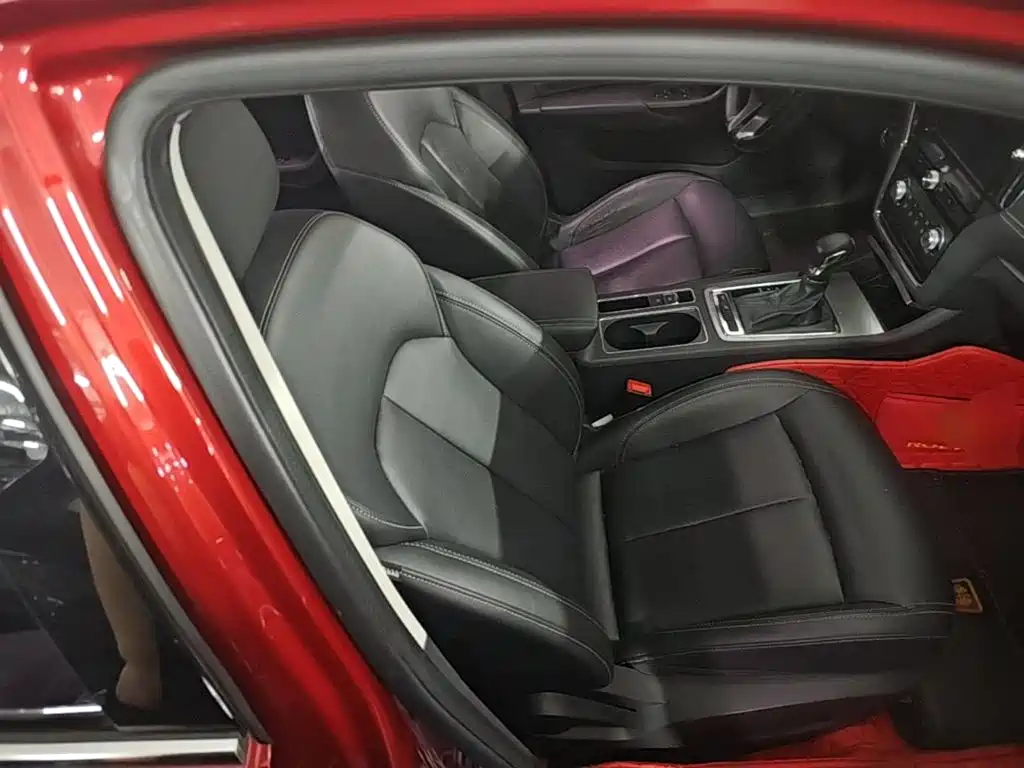 Roewe i6 Classic 2018 — фото 25