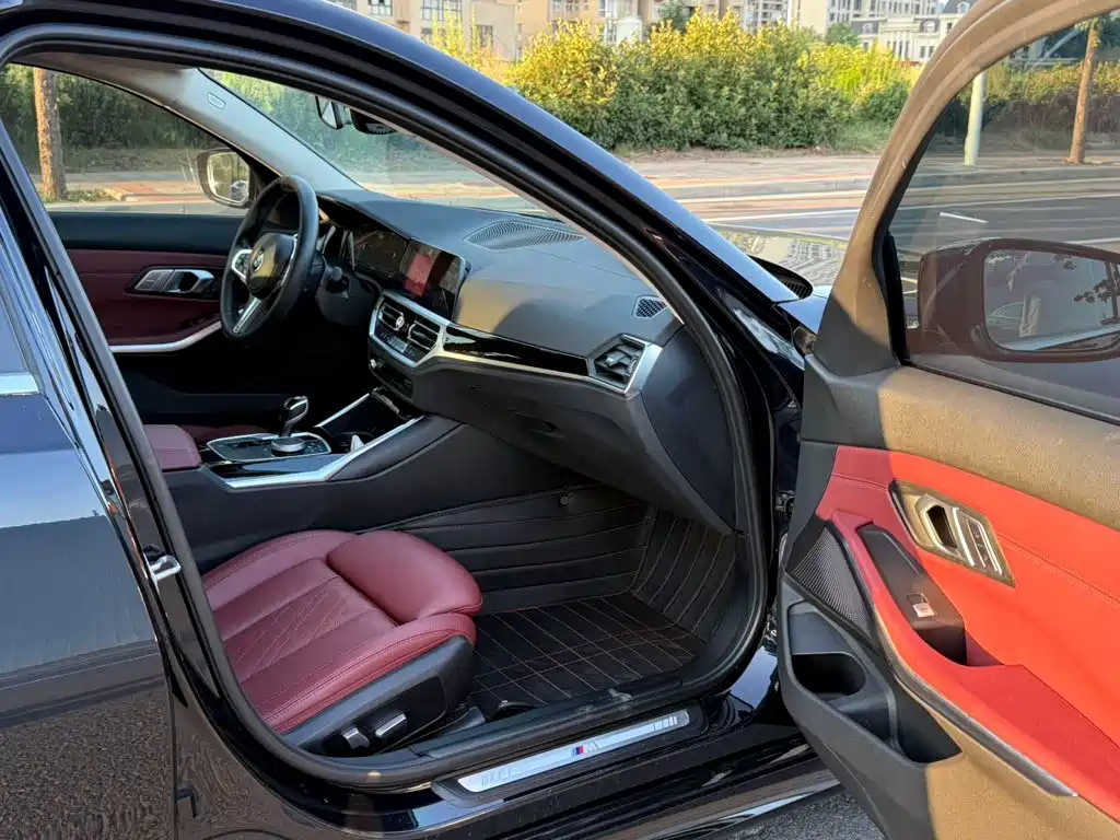 BMW 3 Series 2022