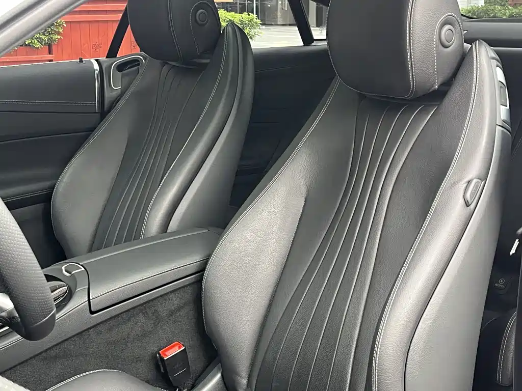 Mercedes-Benz E-Class 2022 — фото 20