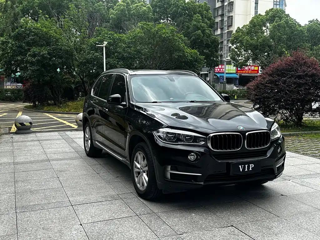 BMW X5 2018 — фото 3