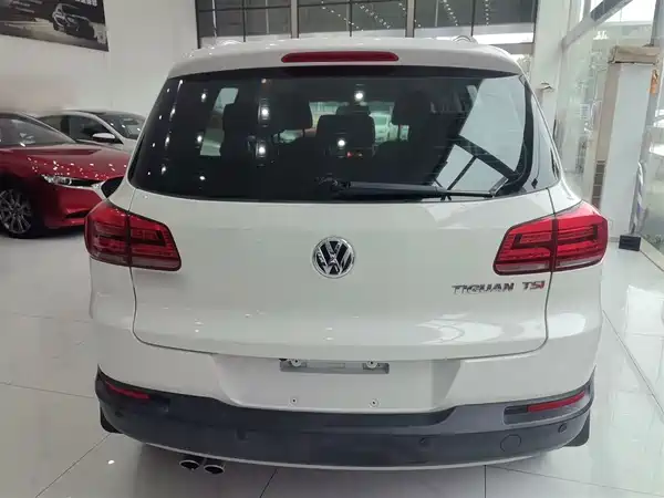 Volkswagen Tiguan 2015
