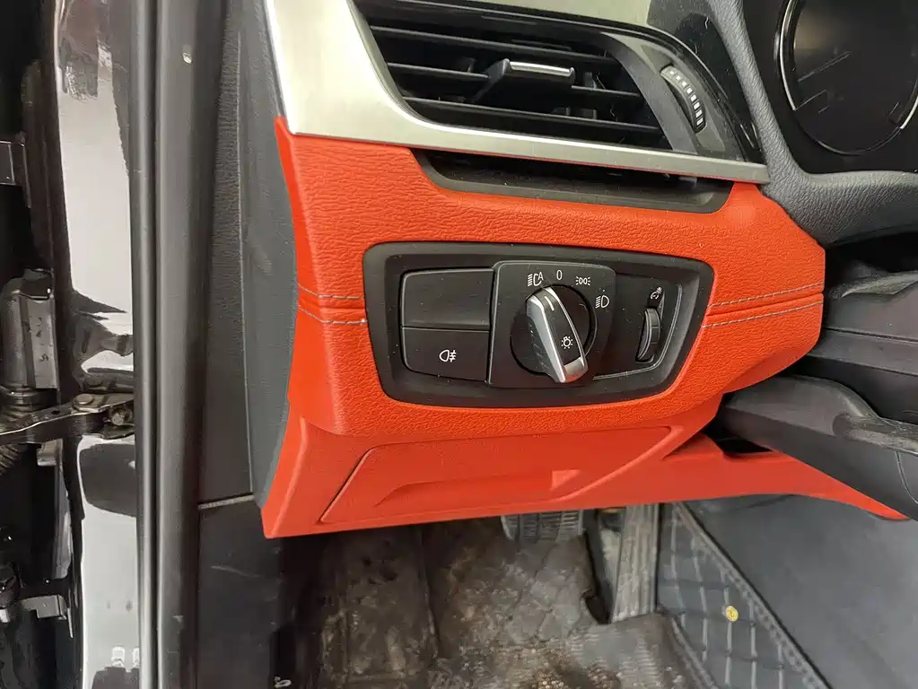 BMW X2 2022 — фото 9