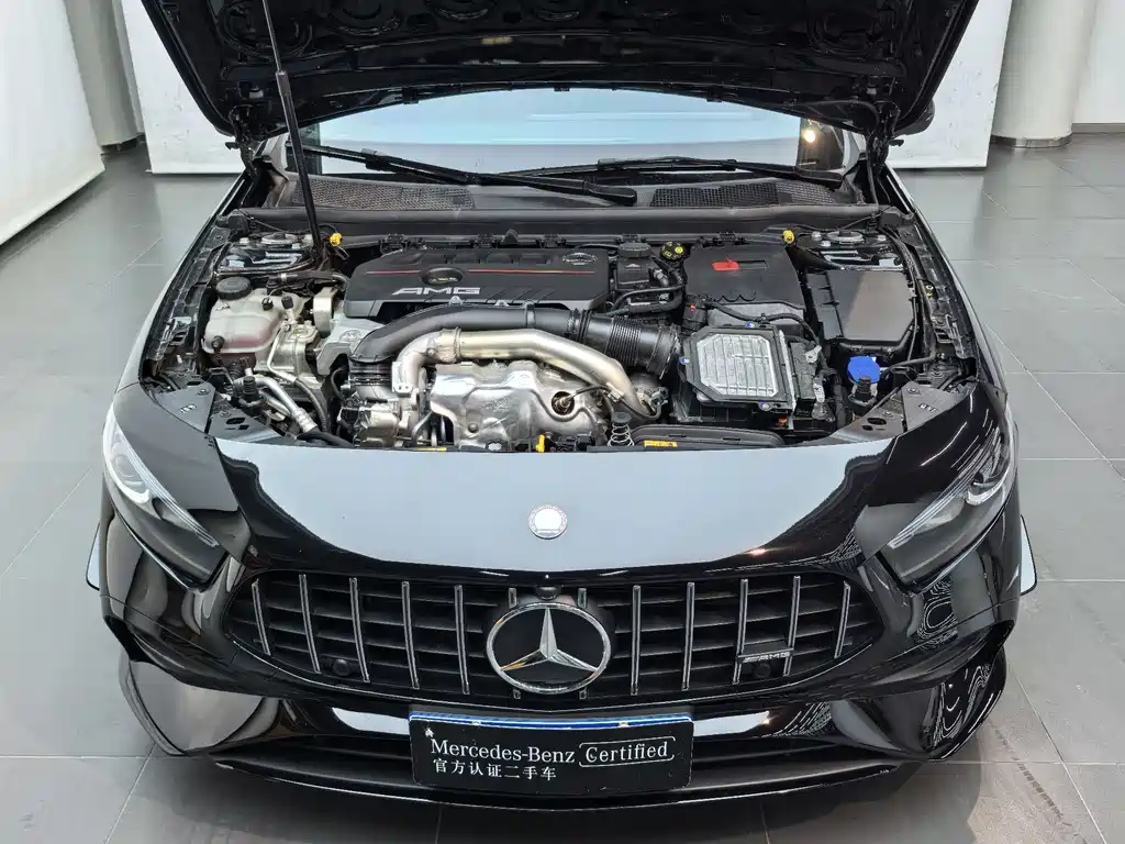 Mercedes-Benz A-Class AMG 2025 — фото 19