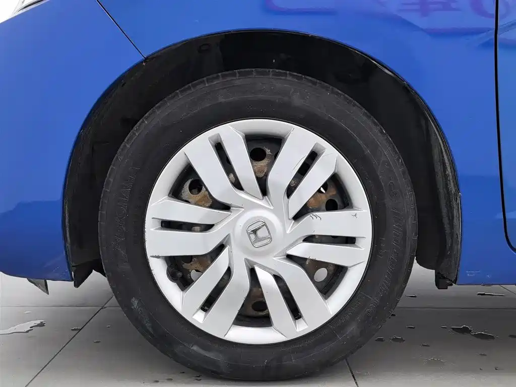 Honda Fit 2015 — фото 17