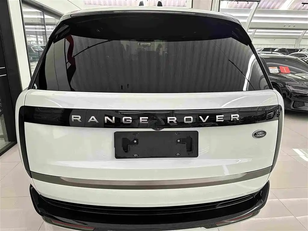 Land Rover Range Rover 2024 — фото 14
