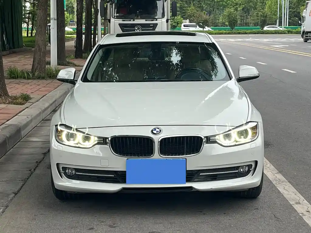 BMW 3 Series 2013 — фото 2