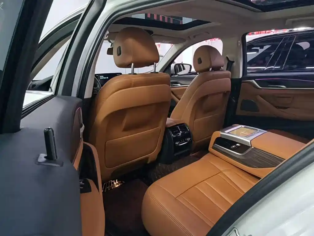 BMW 5 Series 2018