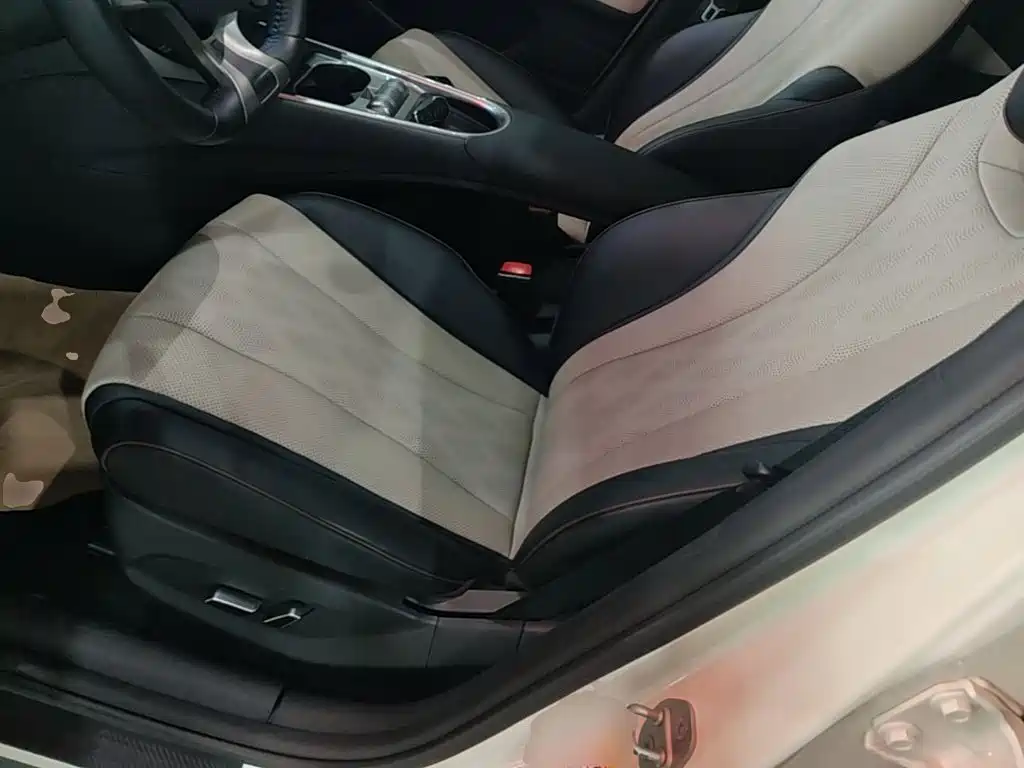 BYD Dolphin 2023 — фото 15