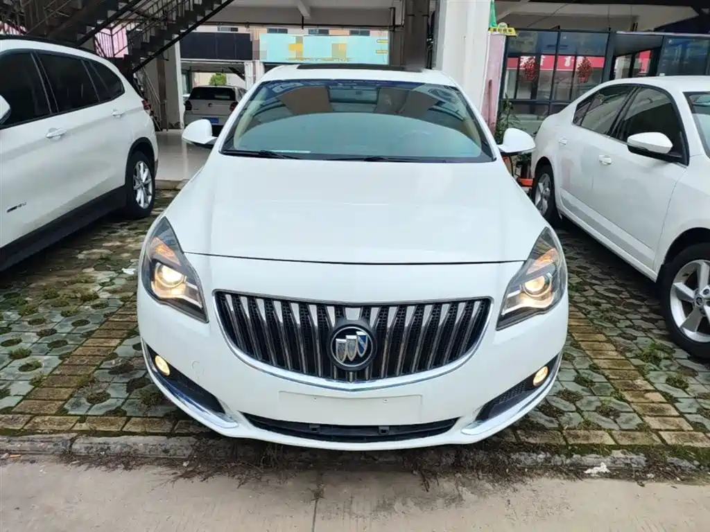 Buick Regal 2015 — фото 3