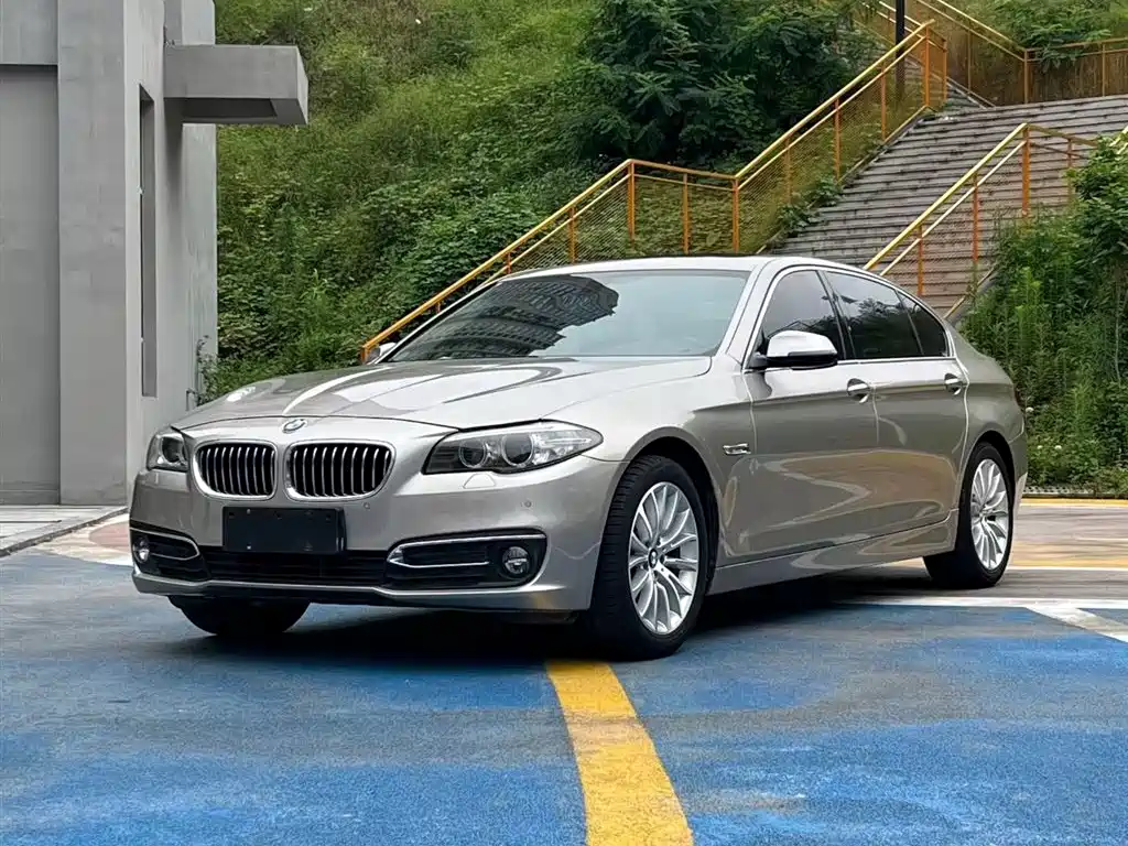BMW 5 Series 2016