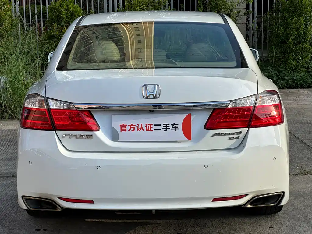 Honda Accord 2015 — фото 8