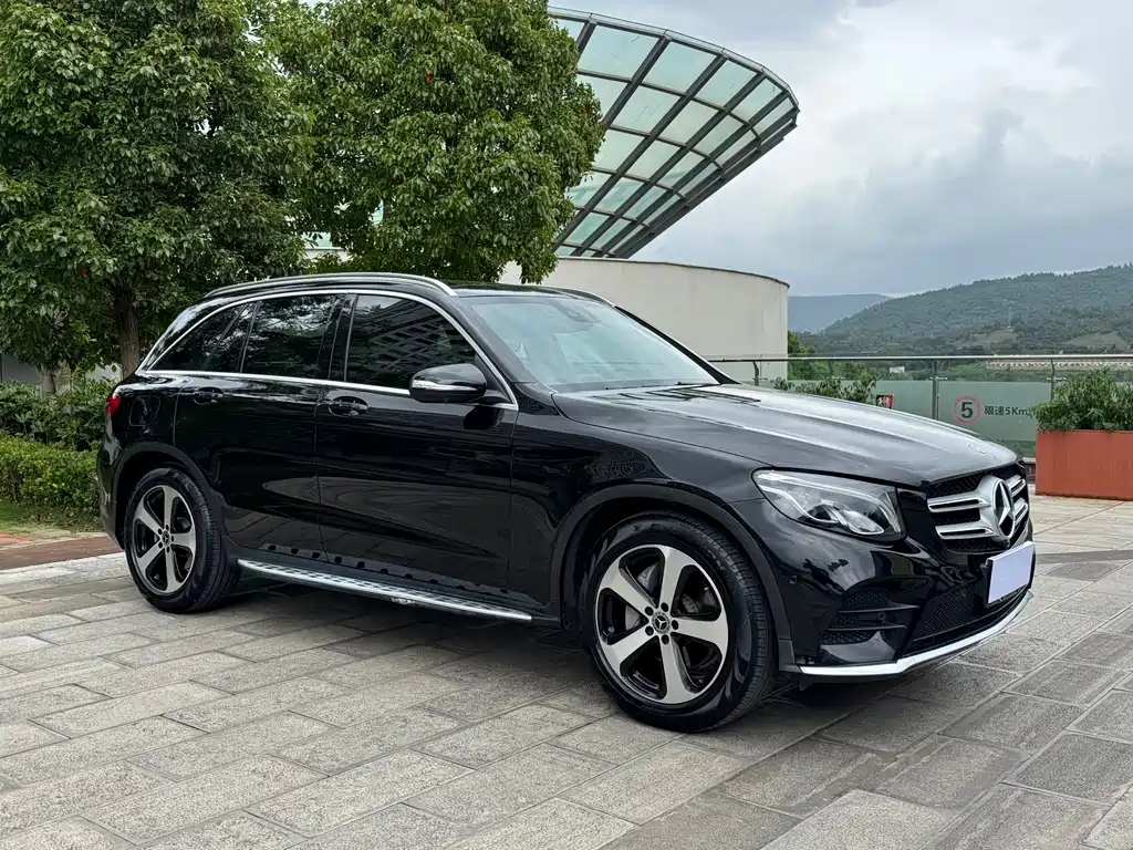 Mercedes-Benz GLC 2018 — фото 3