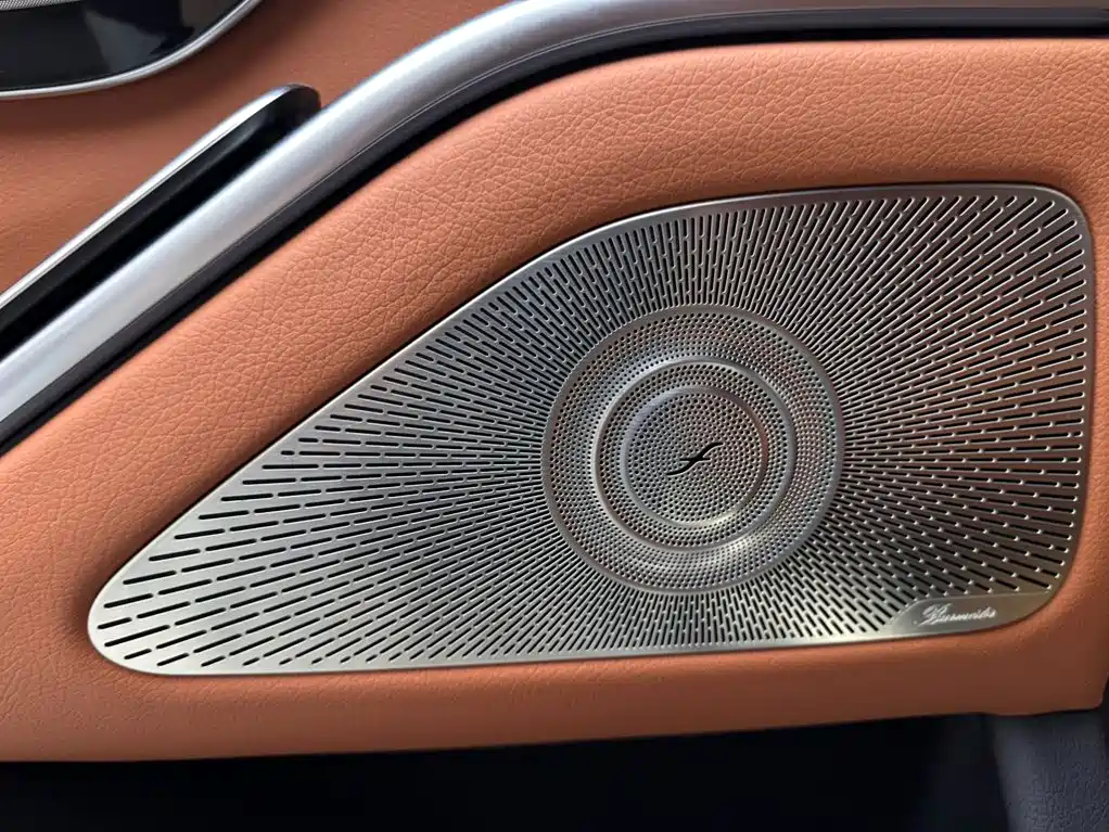 Mercedes-Benz S-Class 2023 — фото 16