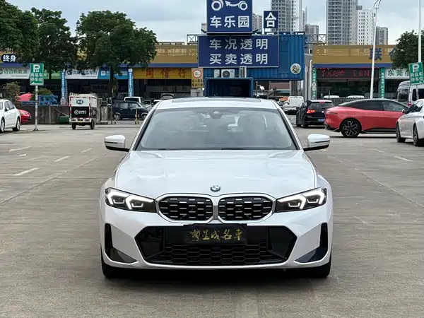 BMW 3 Series 2024