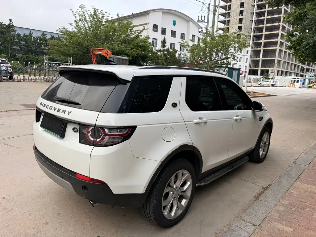 Land Rover Discovery Sport 2018 — фото 4