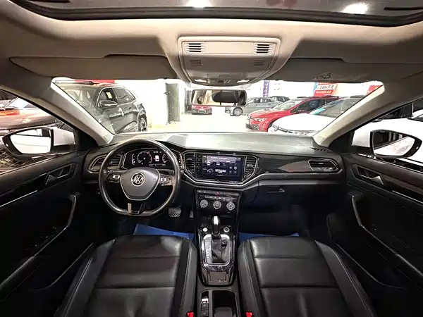 Volkswagen T-Roc 2020