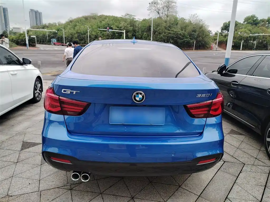 BMW 3 Series GT 2019 — фото 6