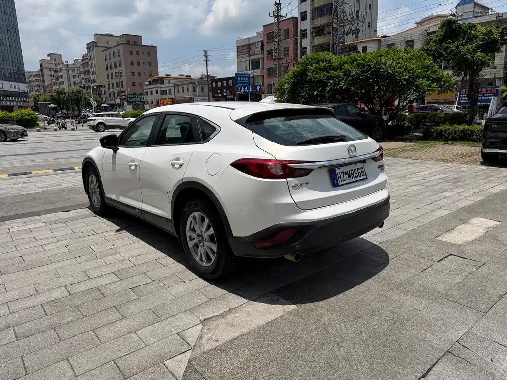 Mazda CX-4 2018