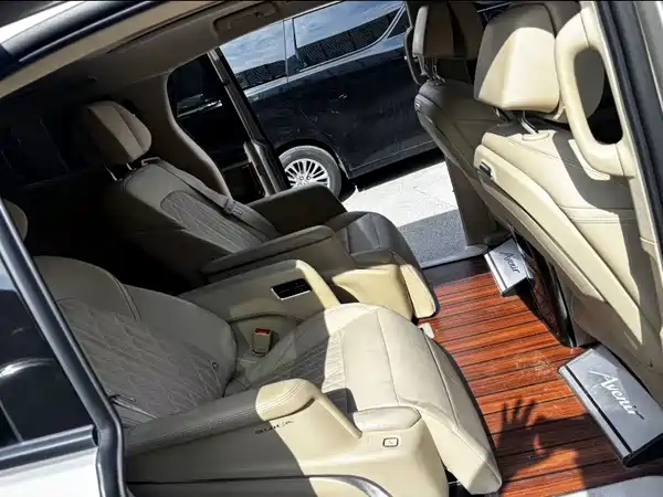 Buick GL8 2024