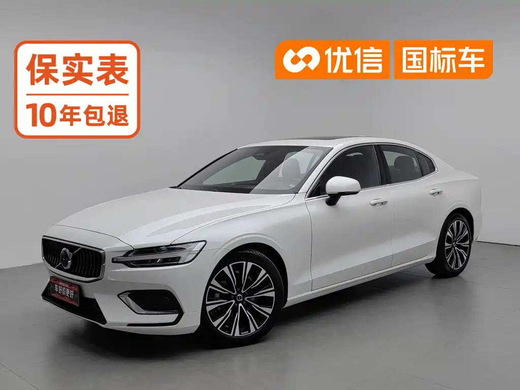 Volvo S60 2024 — фото 1