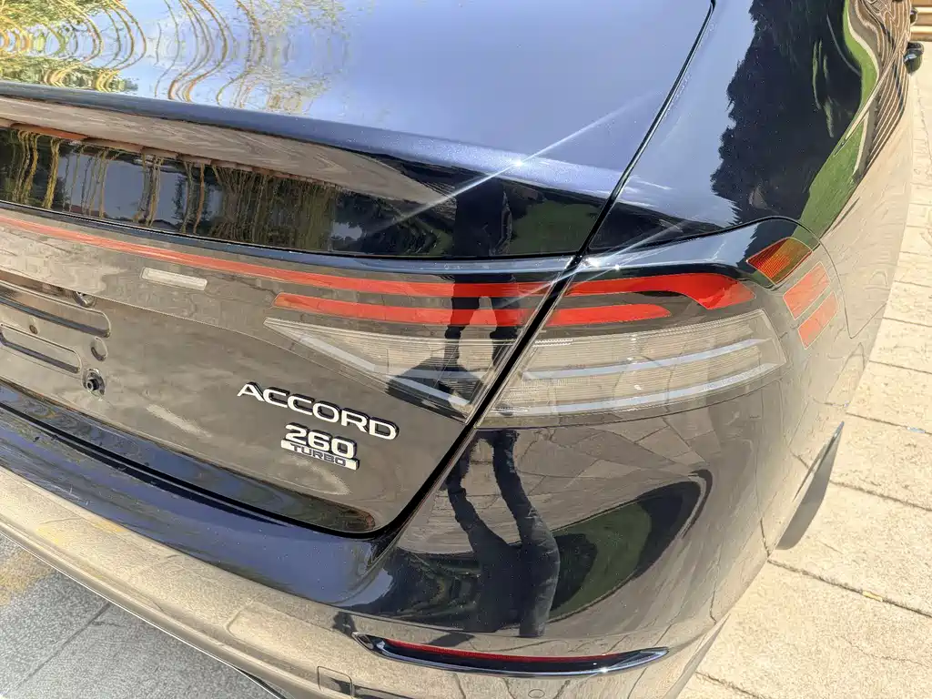 Honda Accord 2024 — фото 11