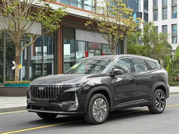 Geely Boyue L 2025