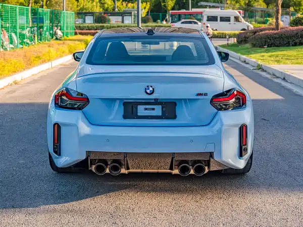 BMW M2 2025