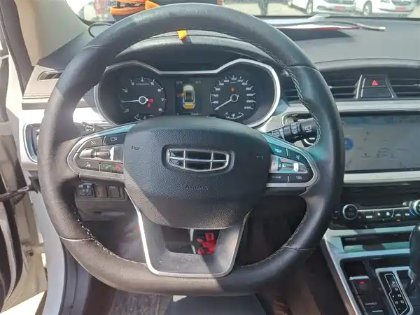Geely Emgrand GS 2019