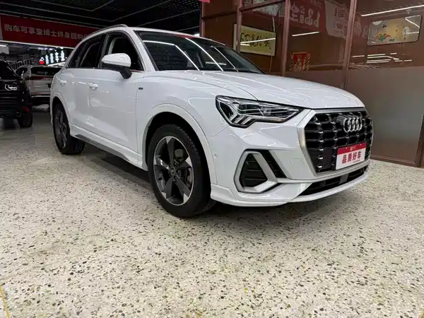 Audi Q3 2022