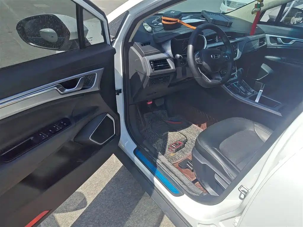 Geely Emgrand GS 2020 — фото 12