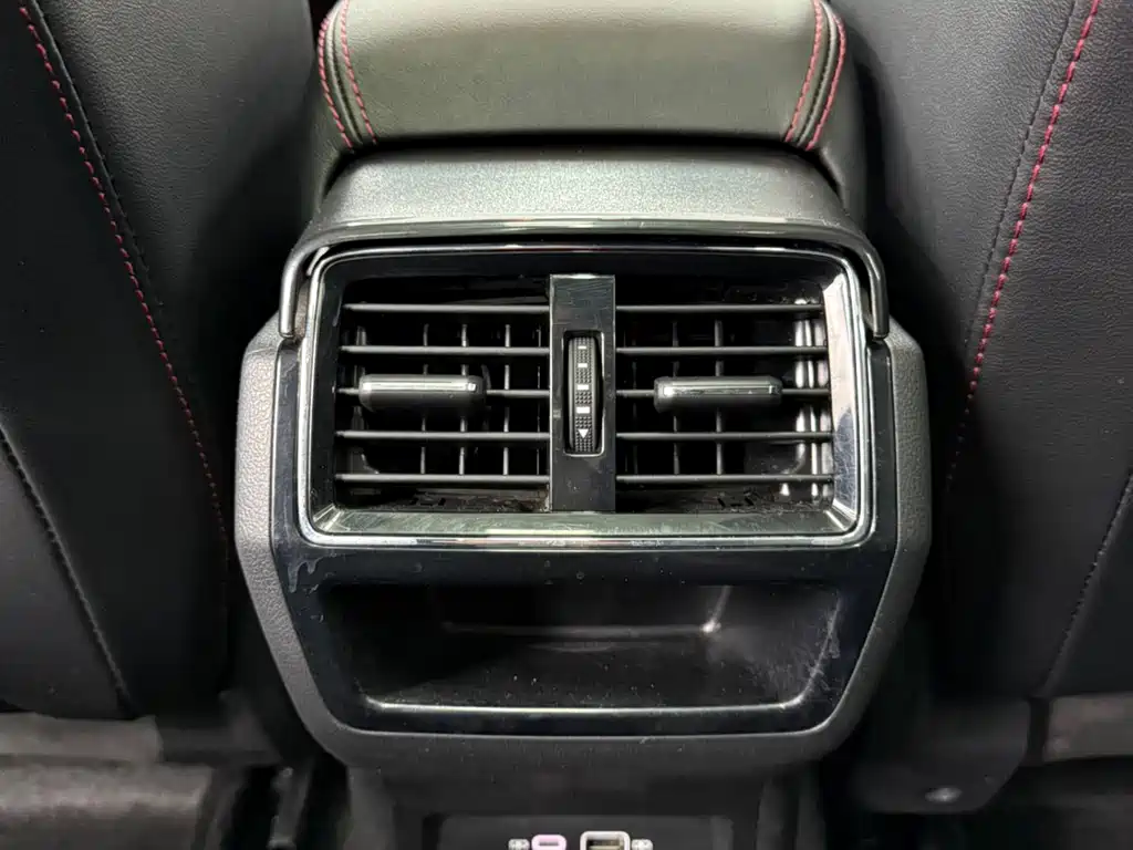 Skoda Karoq 2021 — фото 17