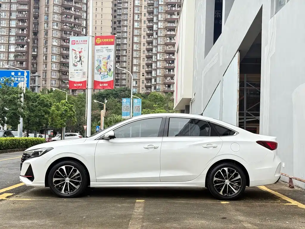 Changan Escape 2022 — фото 17