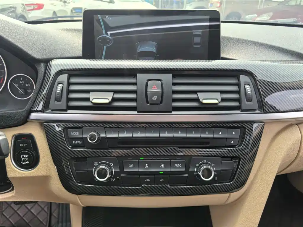 BMW 3 Series 2013 — фото 16