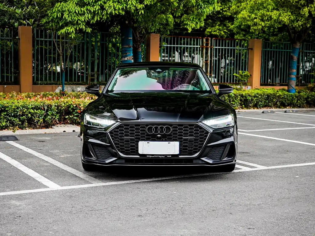 Audi A7 2021 — фото 2