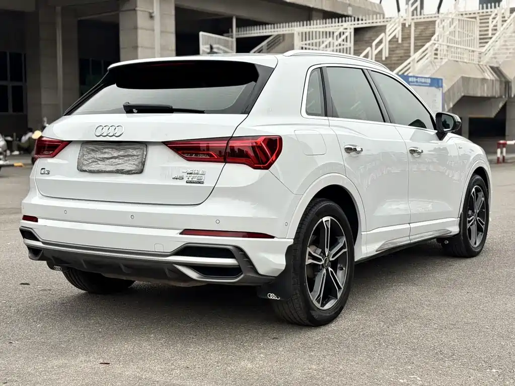Audi Q3 2022