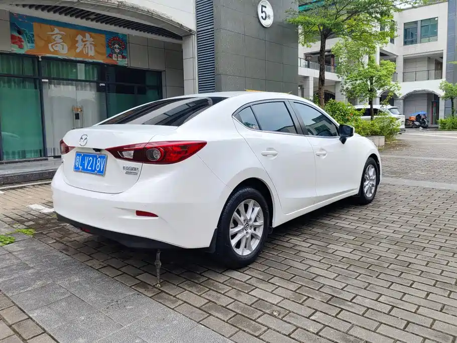 Mazda 3 Angkesela 2020
