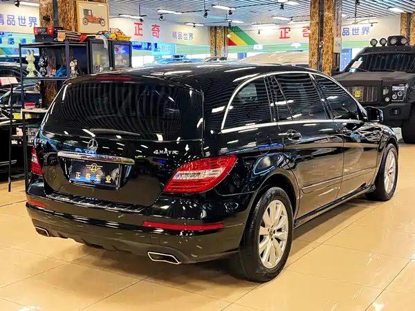 Mercedes-Benz R-Class 2012