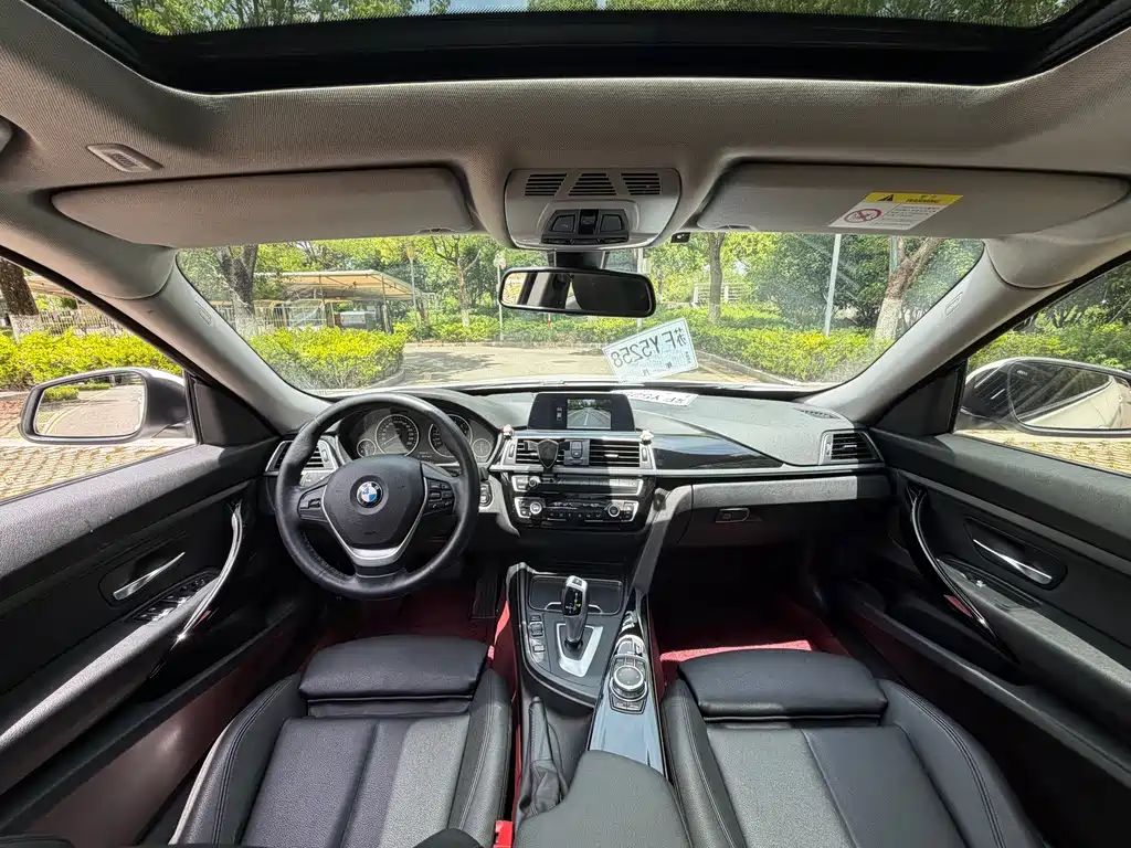 BMW 3 Series GT 2019 — фото 10