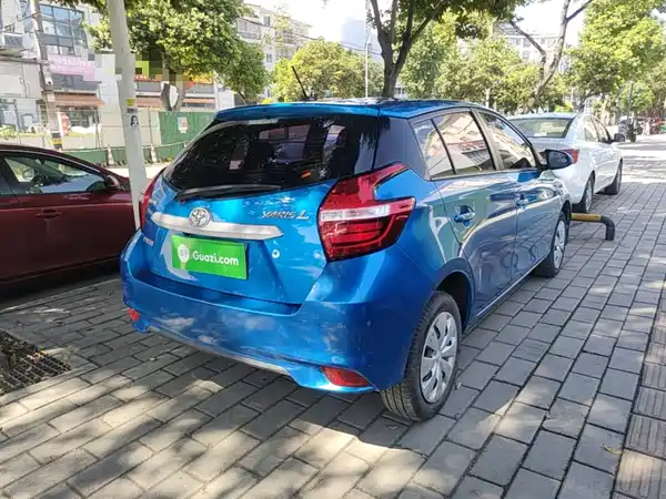 Toyota Yaris L 2019