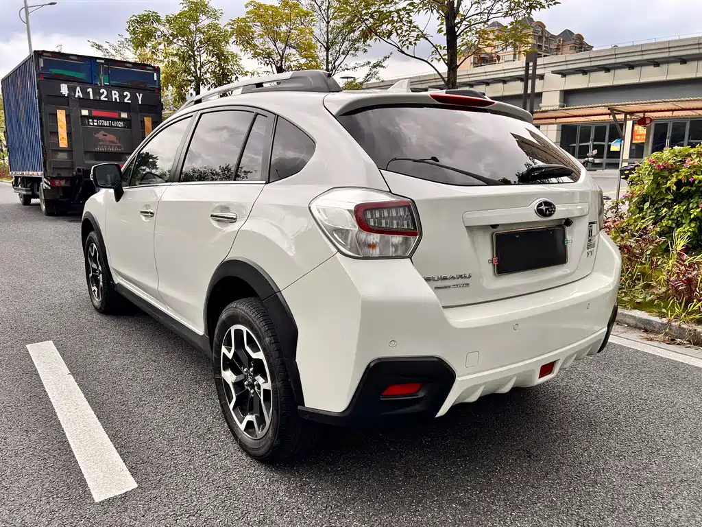 Subaru XV 2016 — фото 7