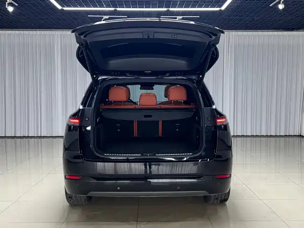 Li Auto L7 2024