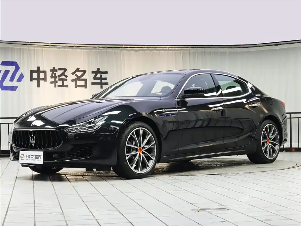 Maserati Ghibli — фото 1