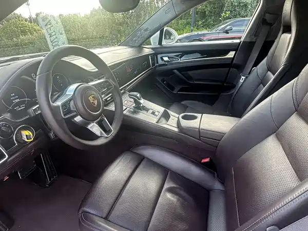Porsche Panamera 2013