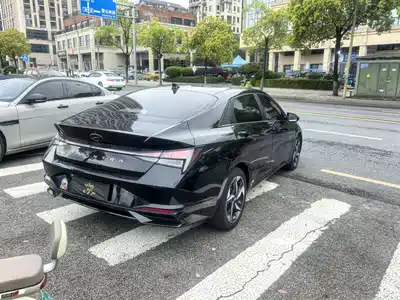 Hyundai Elantra 2021