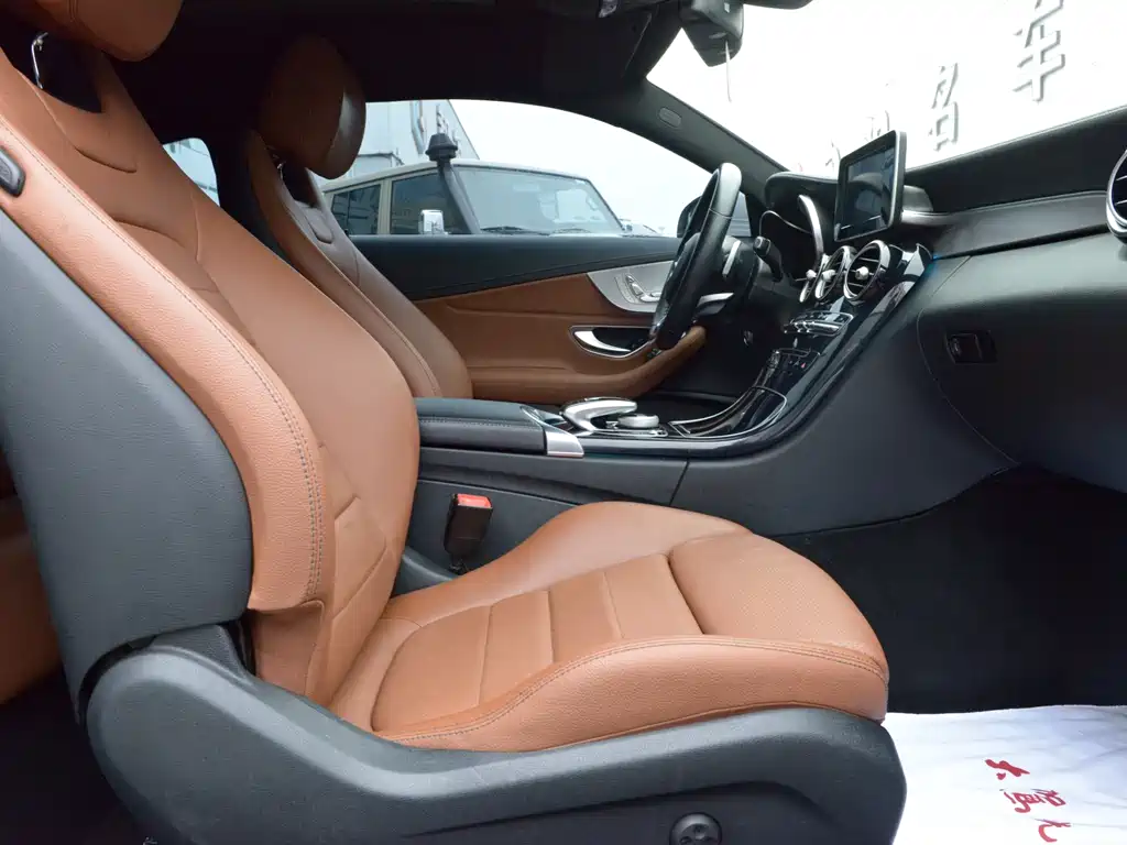 Mercedes-Benz C-Class 2018 — фото 12