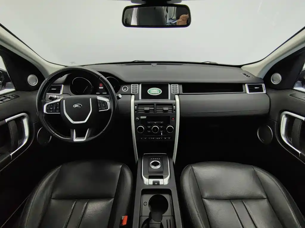 Land Rover Discovery Sport 2019 — фото 5