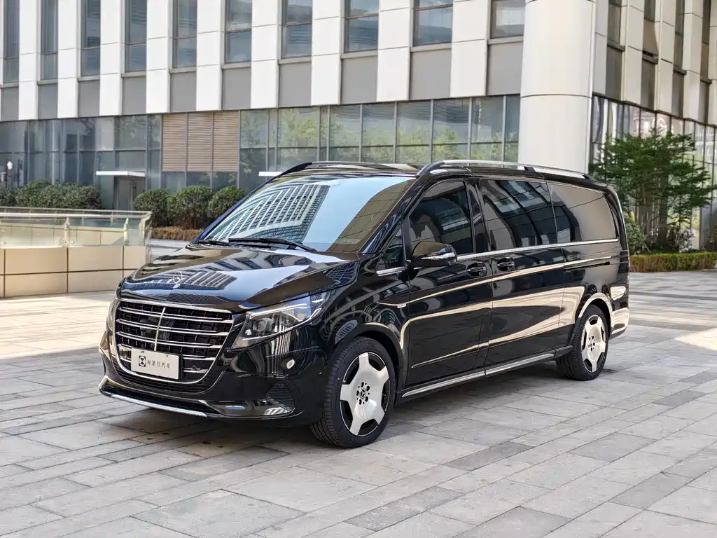 Mercedes-Benz V-Class 2026