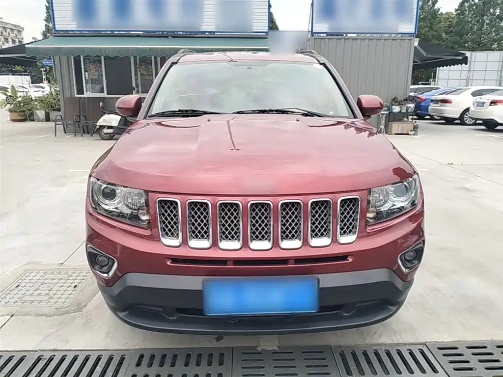 Jeep Compass 2015 — фото 3