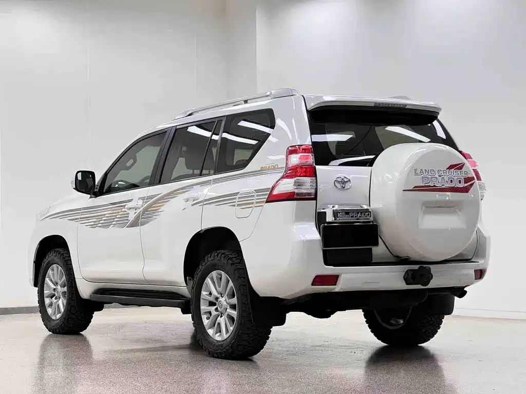 Toyota Prado 2017 — фото 29